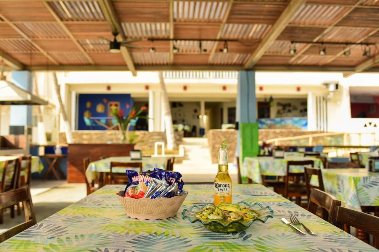 Bungalows Las Hamacas サン・パトリシオ・メラケ エクステリア 写真